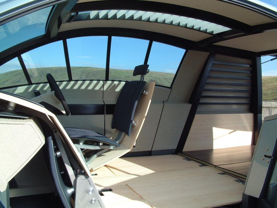  Isuzu Zen Concept 2001 года  (фото 2 из 10)